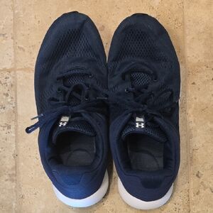 Under Armour Men's Dark Blue Athletic Shoes